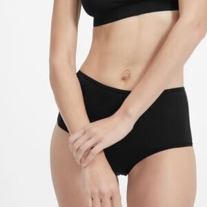 EVERLANE The Cotton High-Rise Hipster NWT in Black Most Sizes Sold Out Online